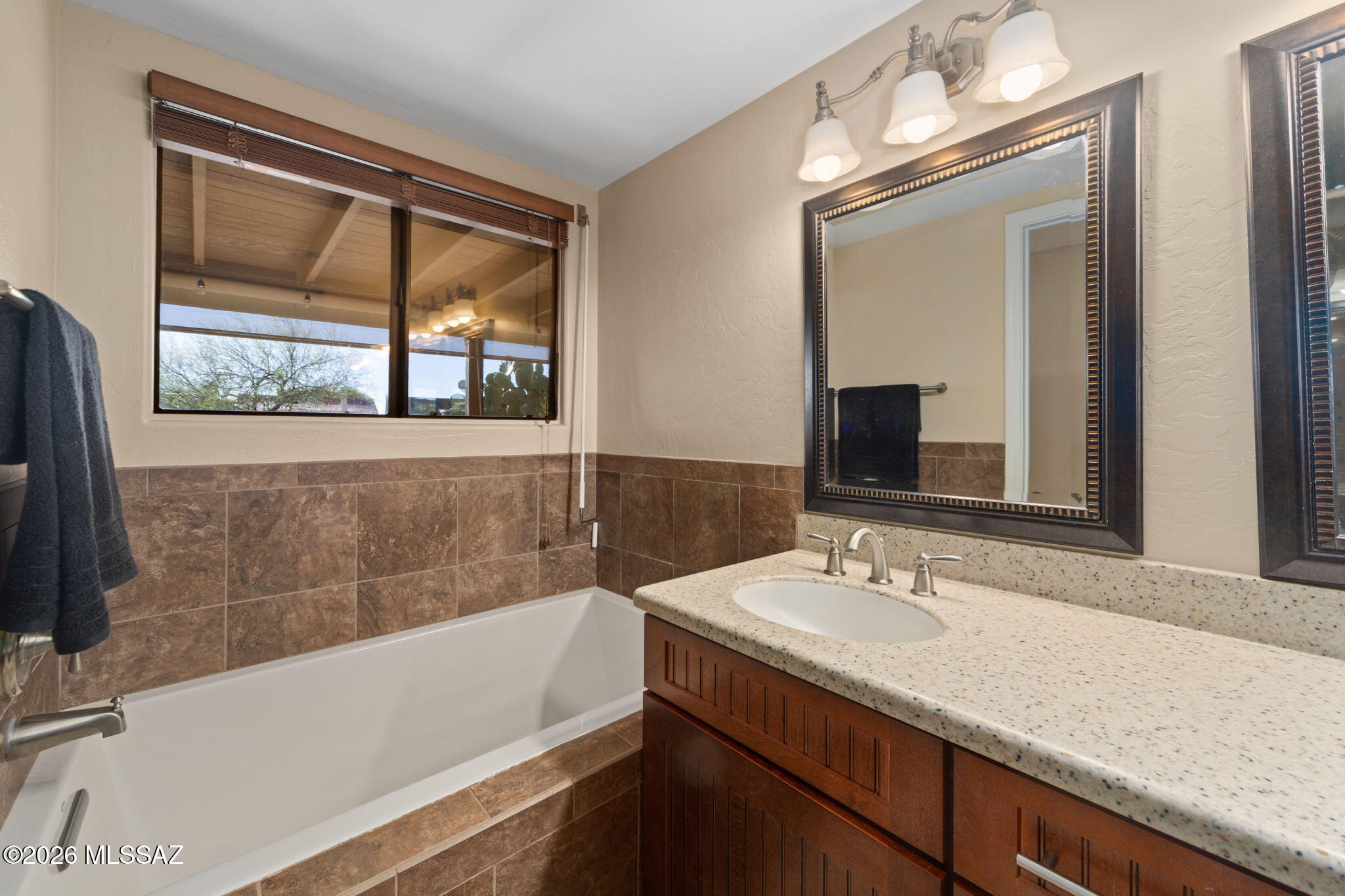 11441 N Palmetto Dunes Avenue