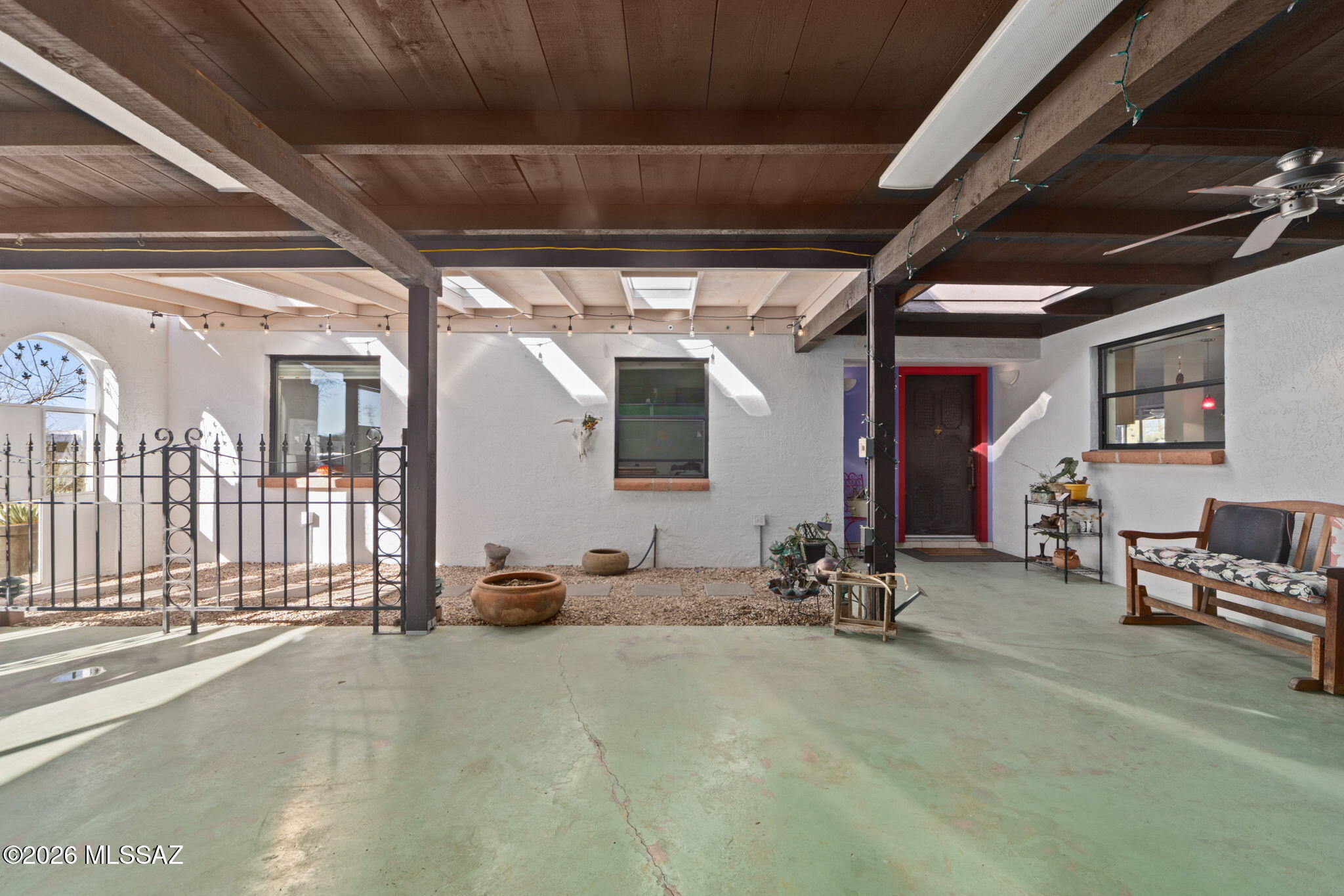 1931 S Calle Montanosa