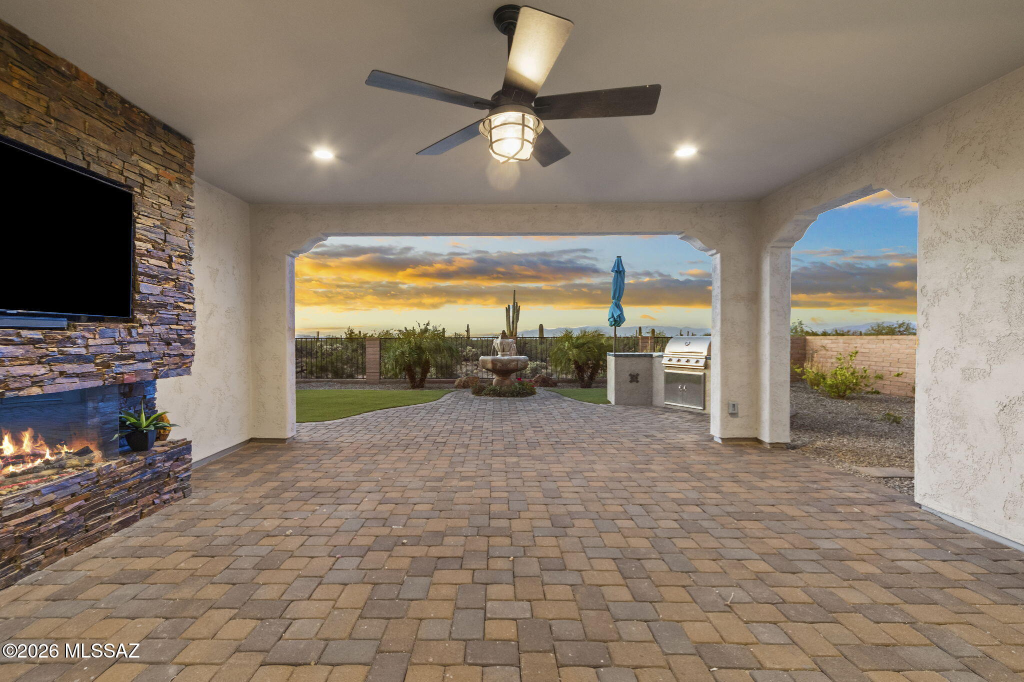 2333 E Copper Valley Way