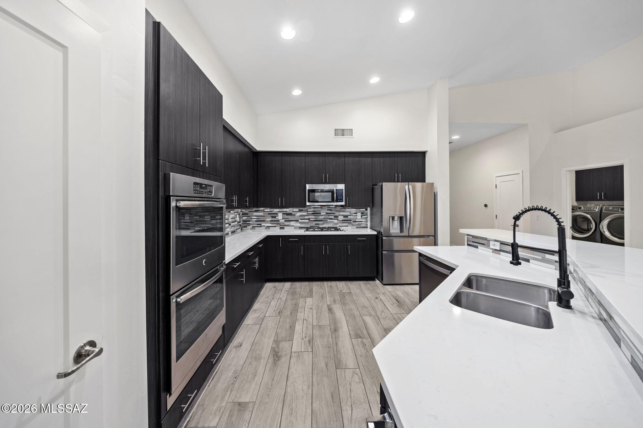 7580 E Bookmark Place