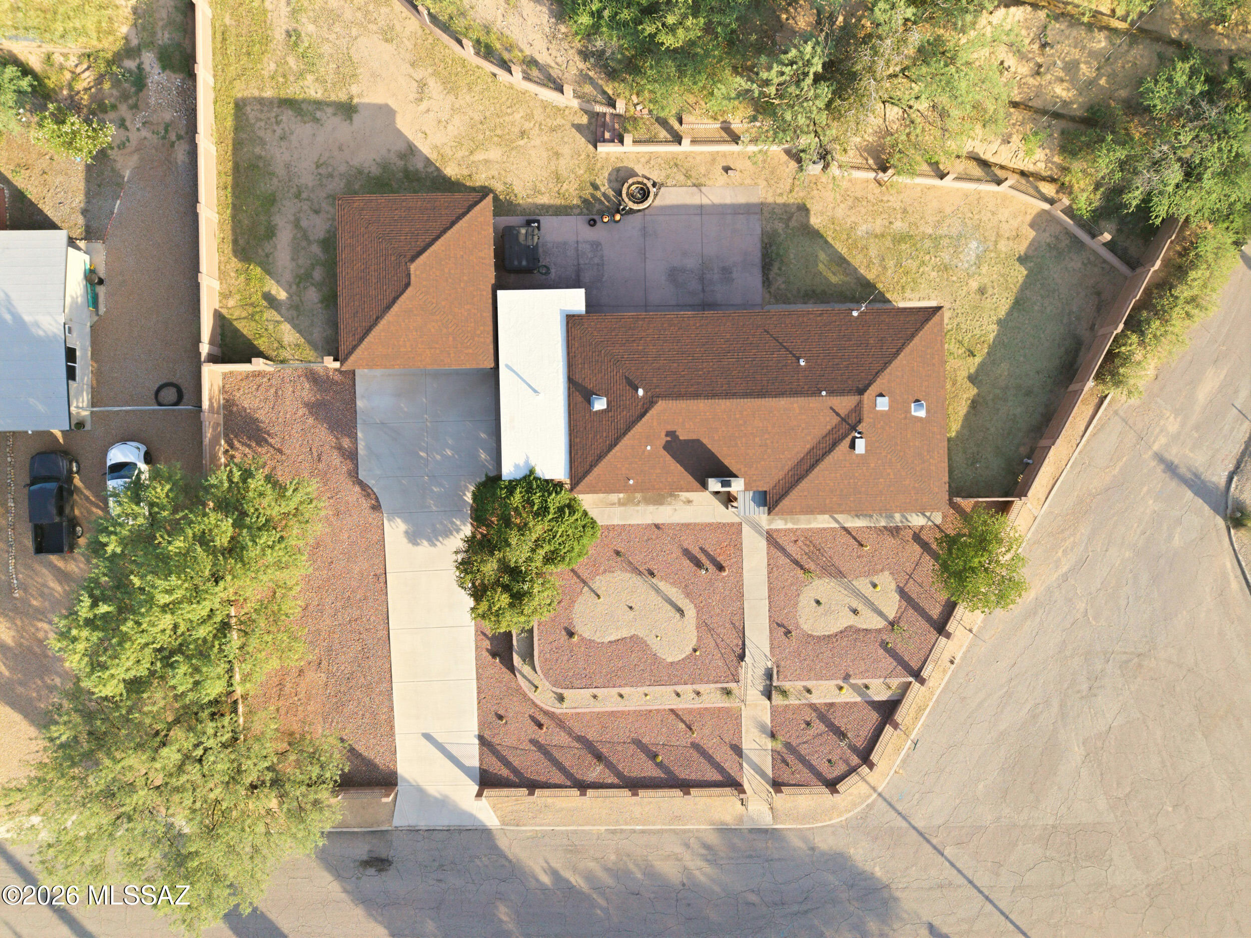 697 S Foothills Drive