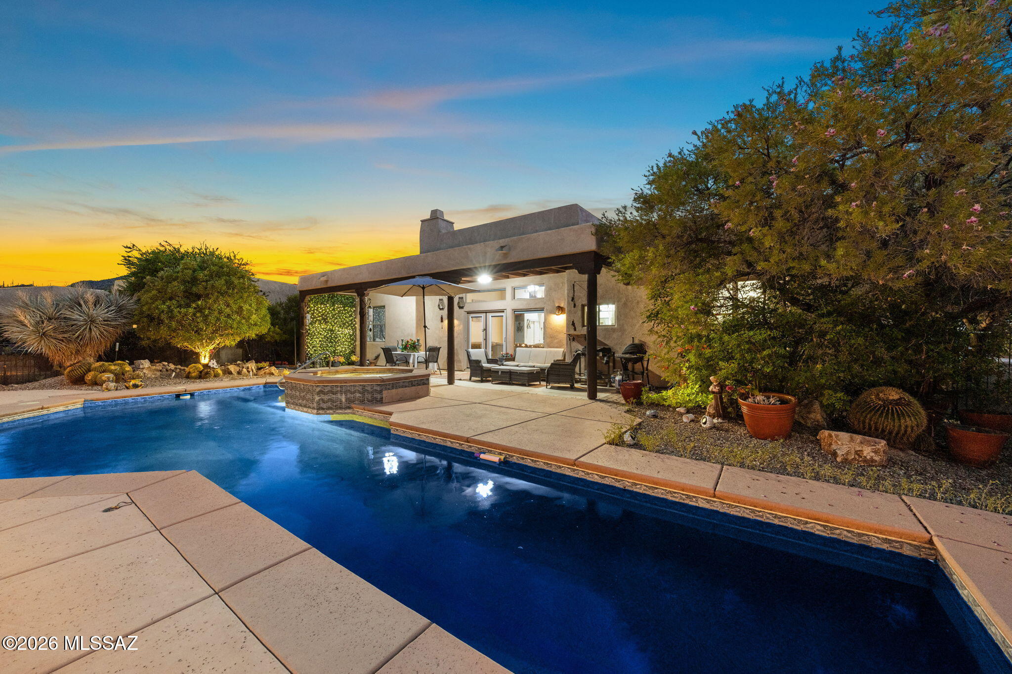 2943 W Encelia Court