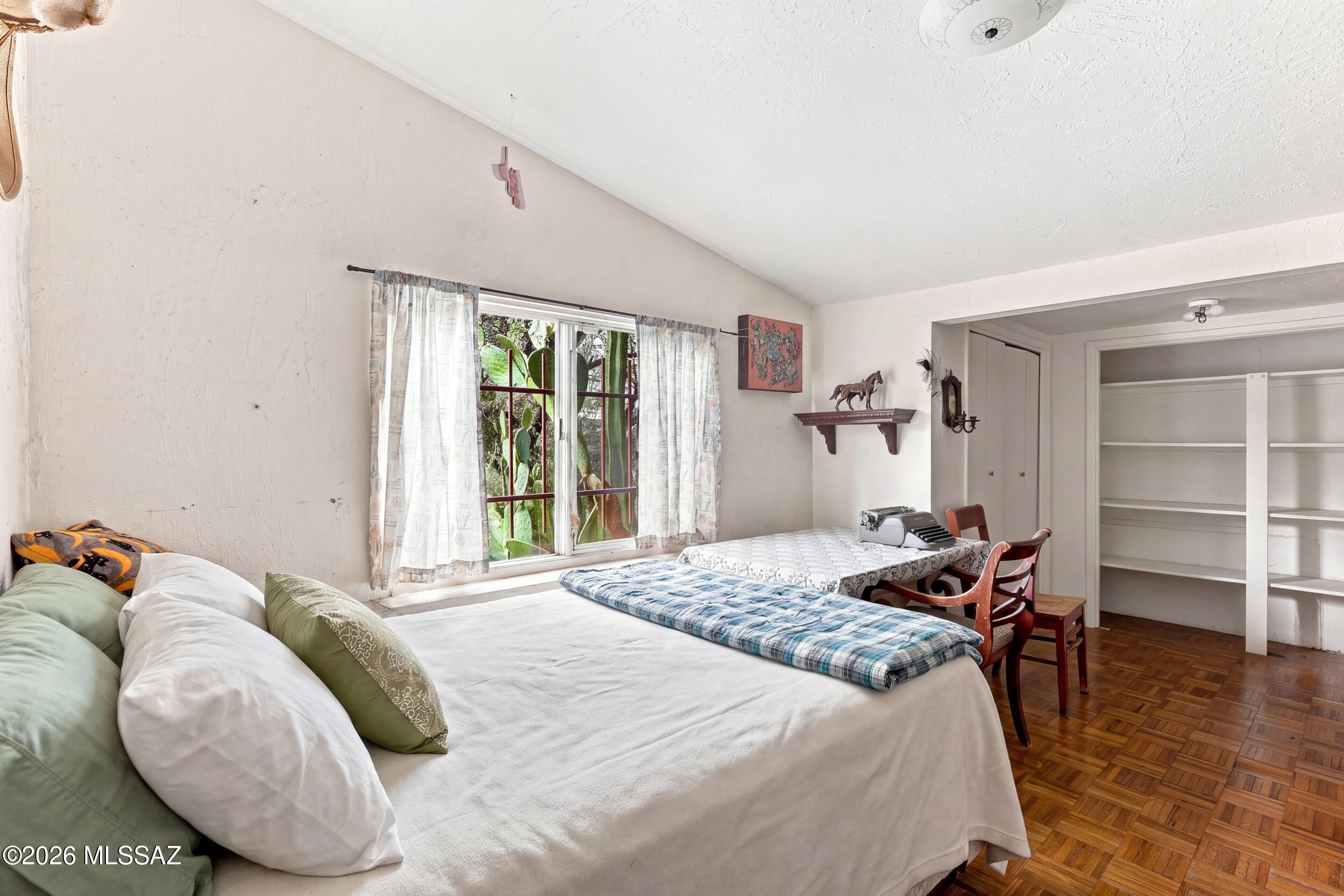 1804 S Santa Cruz Lane