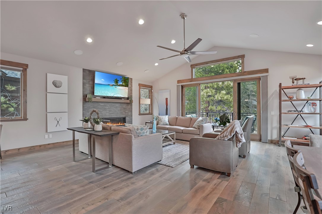 661 Rosewood Circle