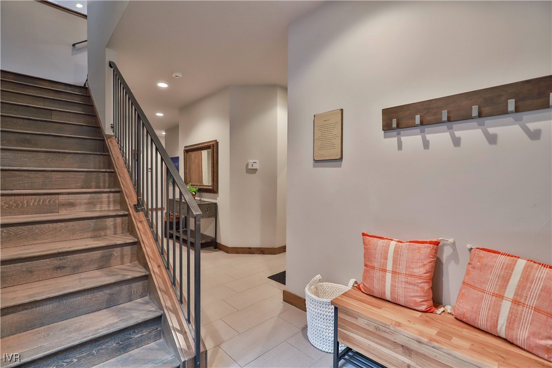 661 Rosewood Circle