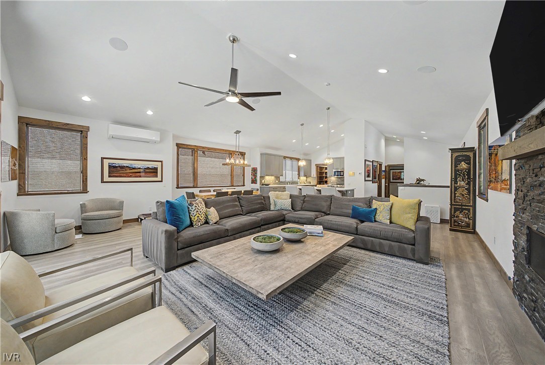 643 Rosewood Circle