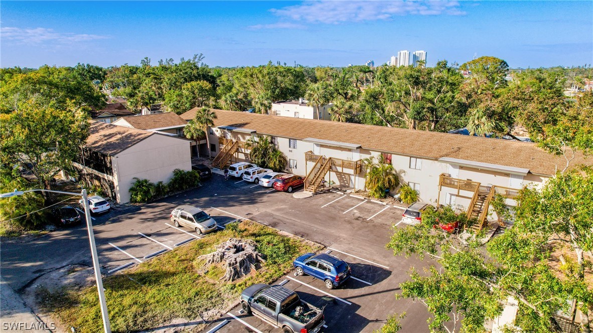 824 Alderman ST 101, 111, 113