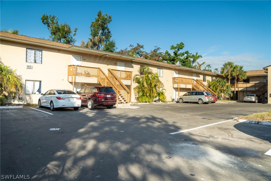 824 Alderman ST 101, 111, 113
