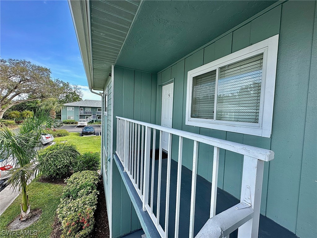 138 Cypress WAY E 5