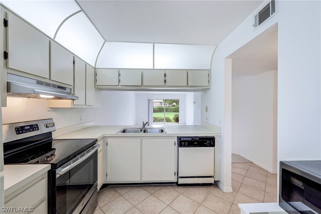 2706 Kings Lake BLVD 102