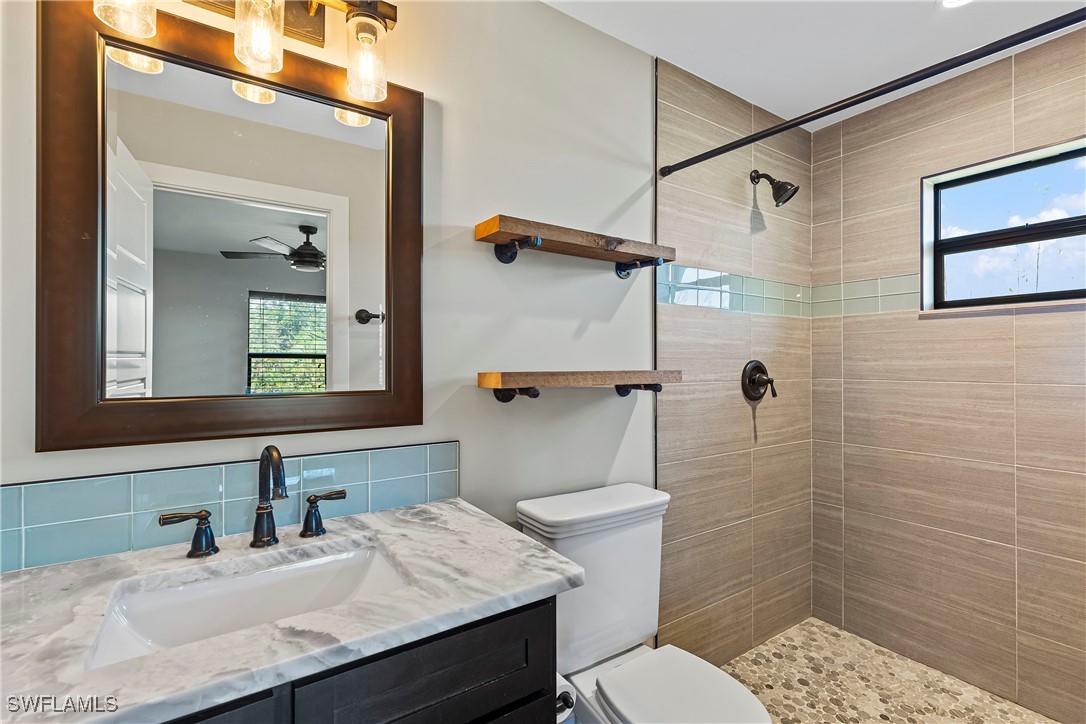 1346 Rosemary LN