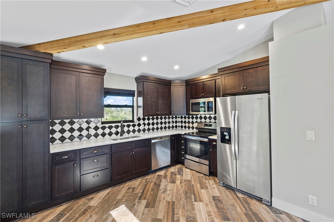 1346 Rosemary LN