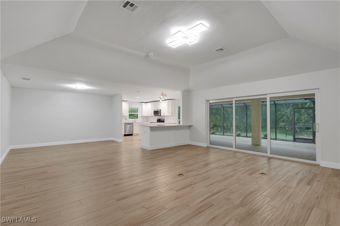 24410 Mountain View DR