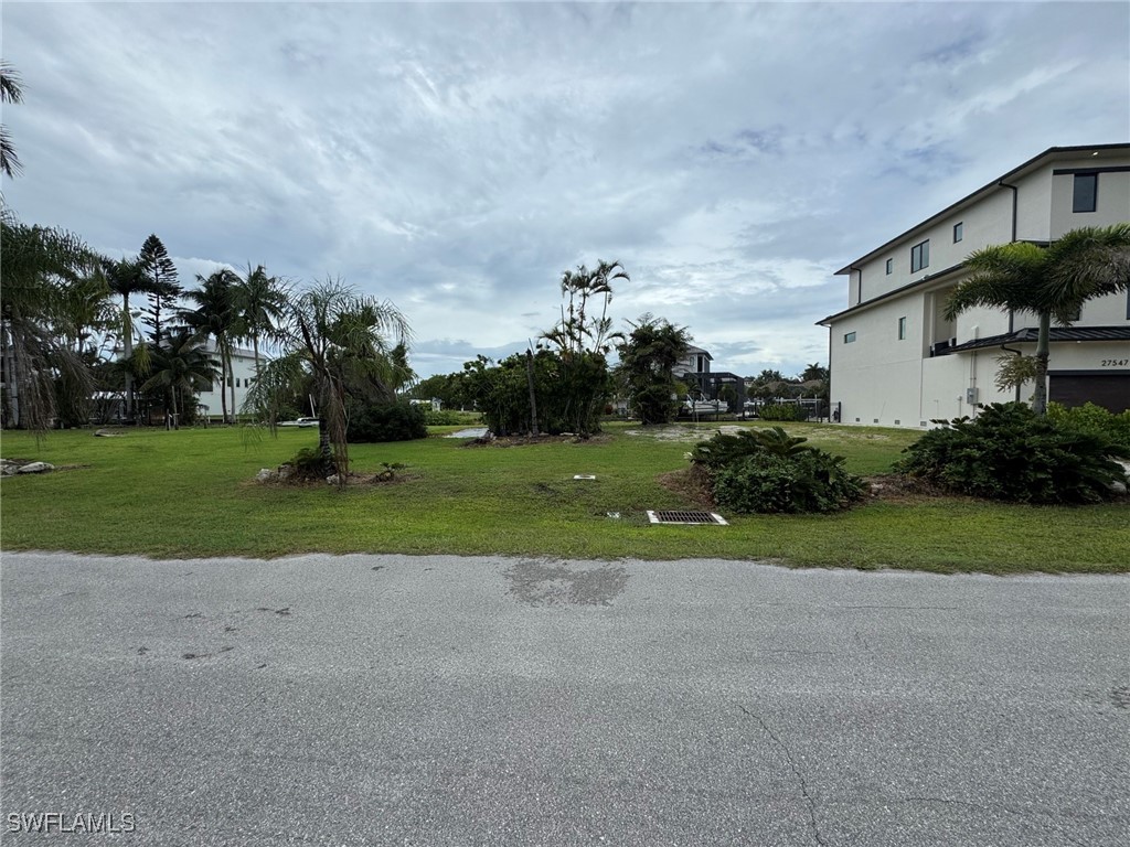 27555 Big Bend RD