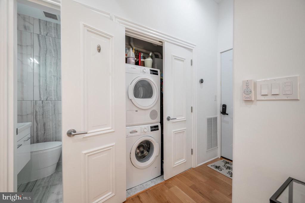 317 3RD STREET SE Unit: 32