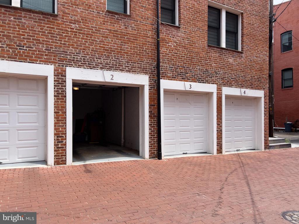 317 3RD STREET SE Unit: 32