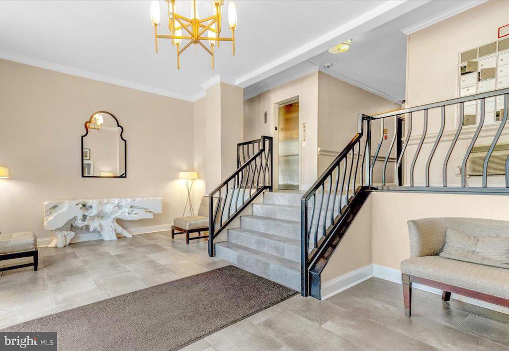 2130 N N STREET NW Unit: 503