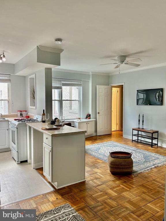 2130 N N STREET NW Unit: 503