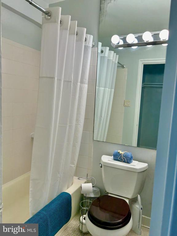 2130 N N STREET NW Unit: 503