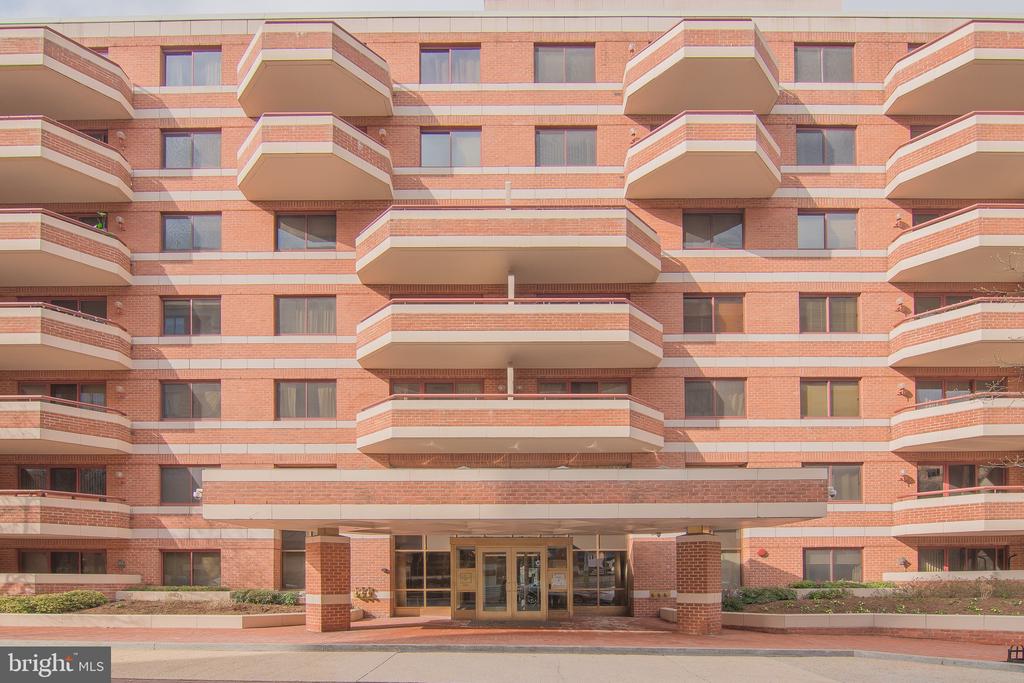 2301 N STREET NW Unit: 310