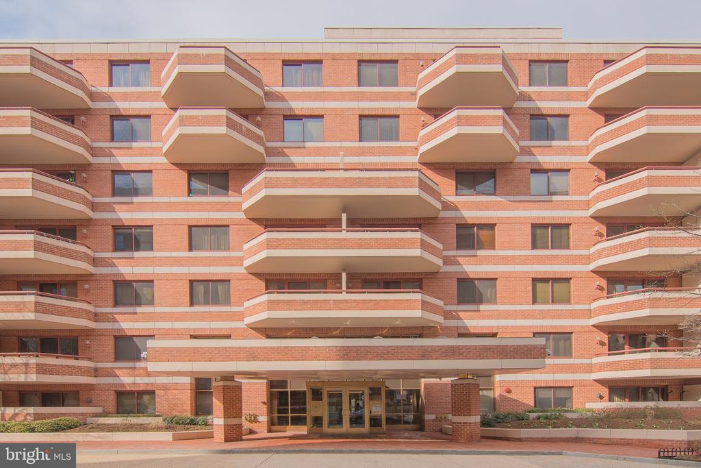 2301 N STREET NW Unit: 310