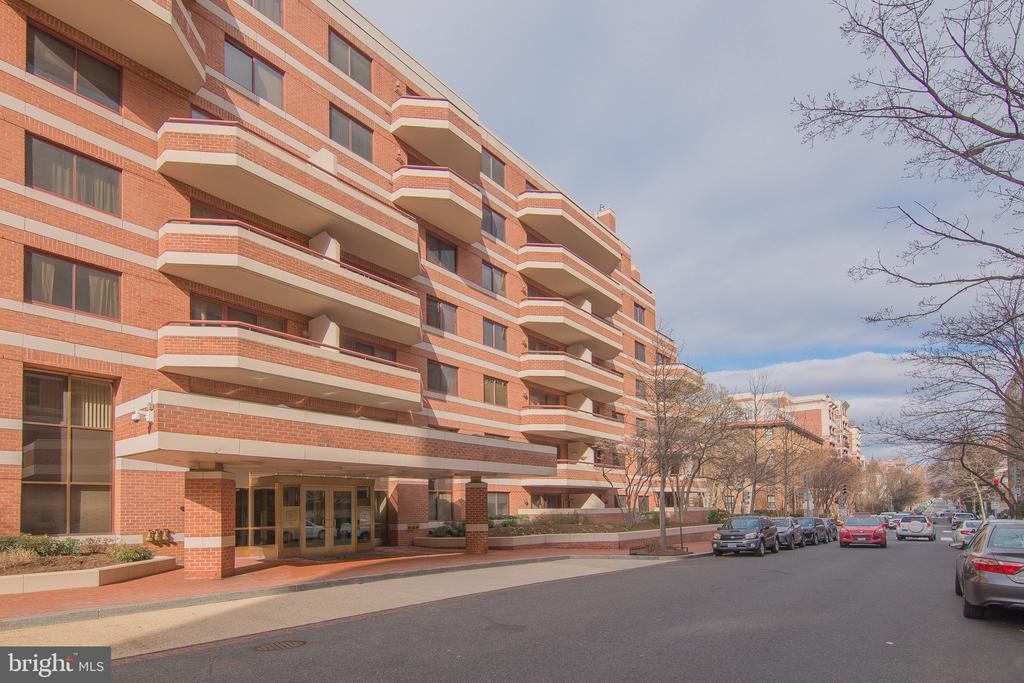 2301 N STREET NW Unit: 310