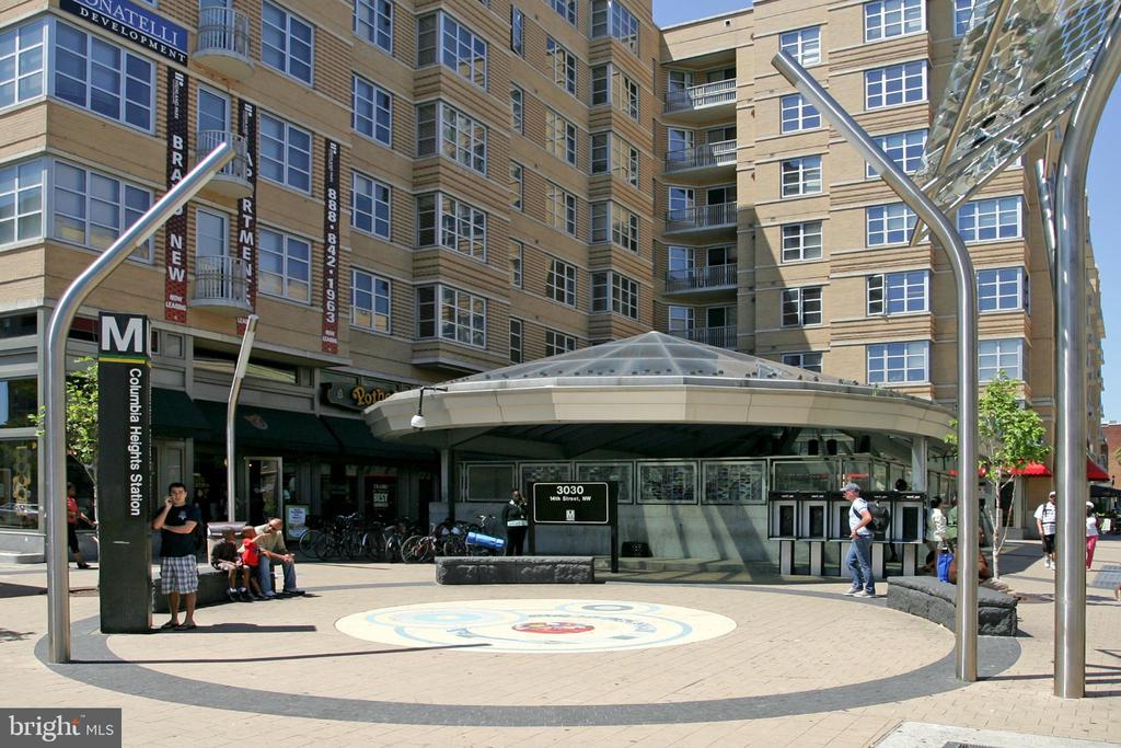 1465 COLUMBIA ROAD NW Unit: 102
