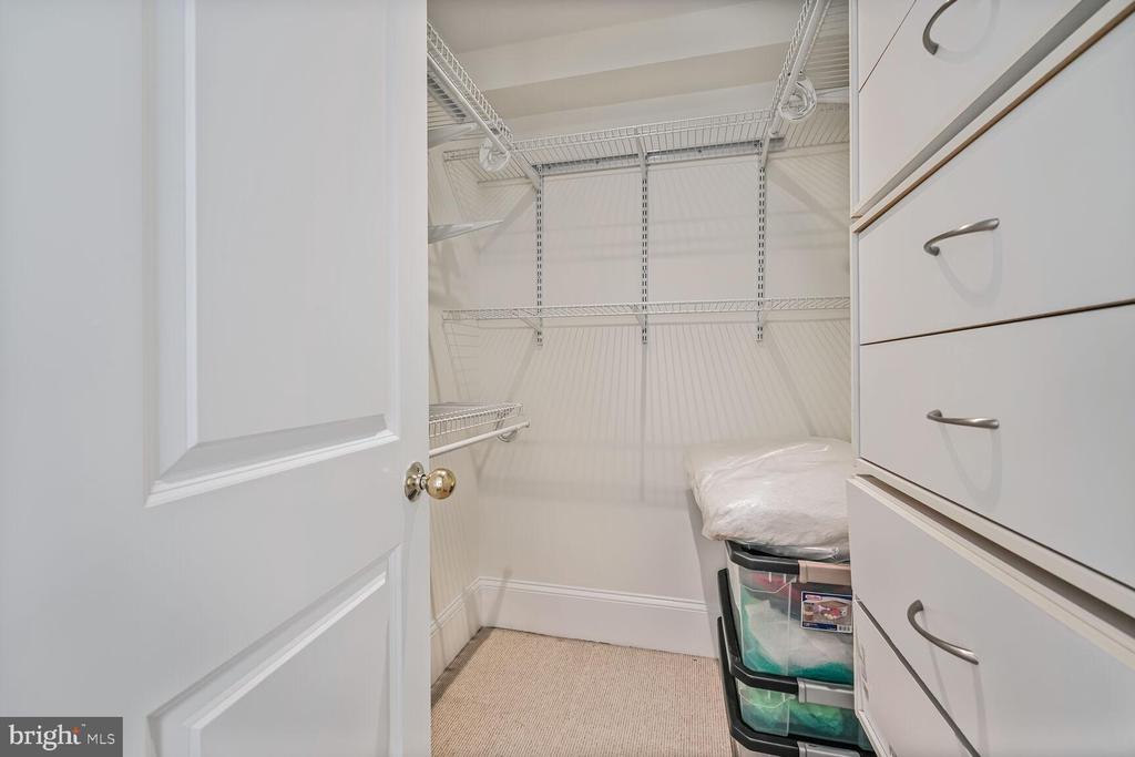 1465 COLUMBIA ROAD NW Unit: 102
