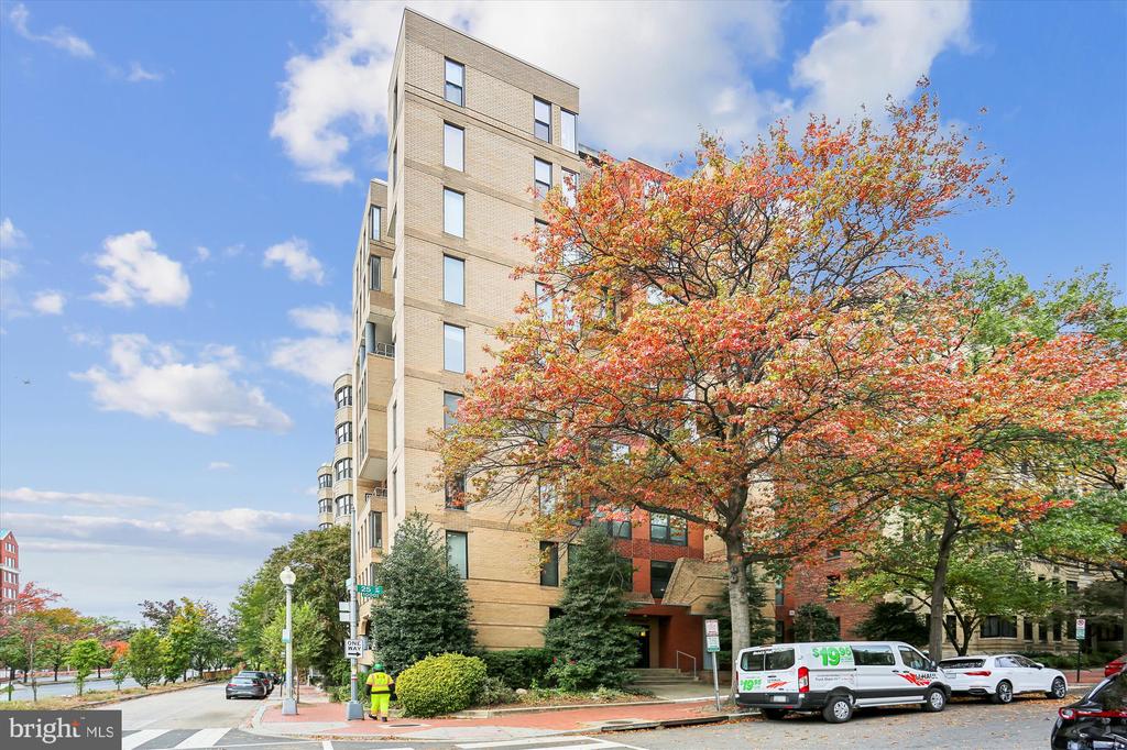 2501 K STREET NW Unit: 5A