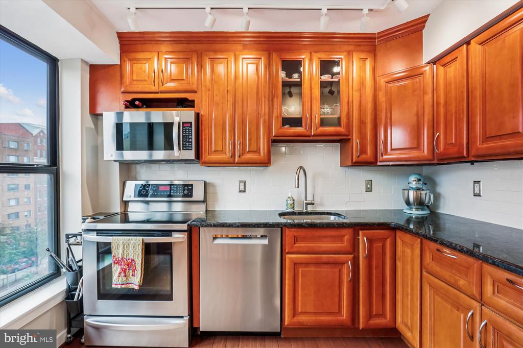 2501 K STREET NW Unit: 5A
