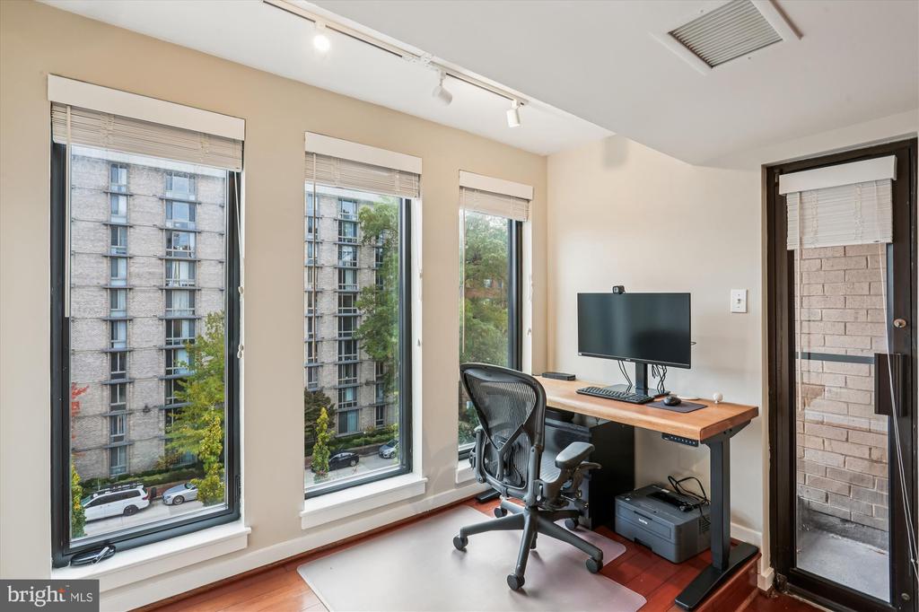 2501 K STREET NW Unit: 5A