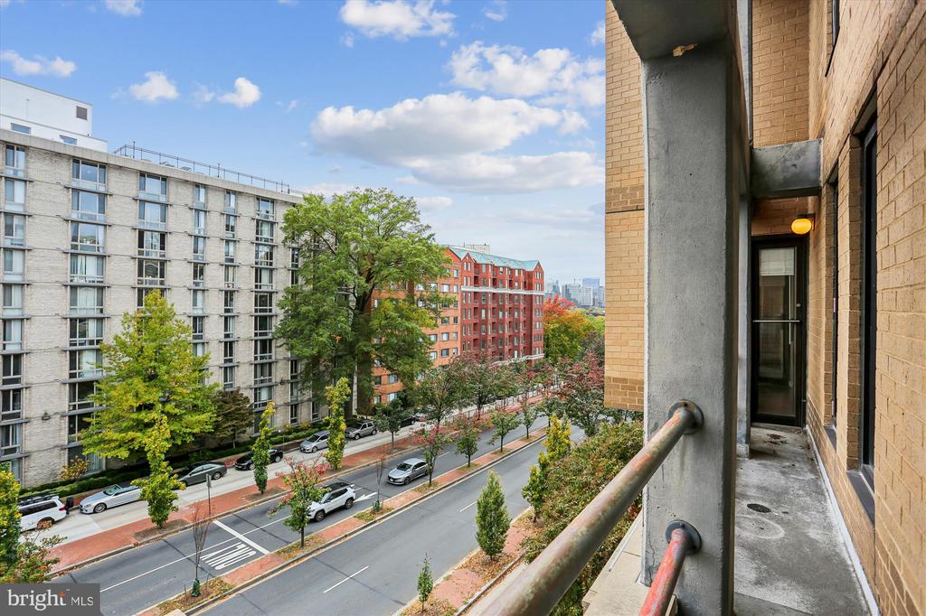 2501 K STREET NW Unit: 5A