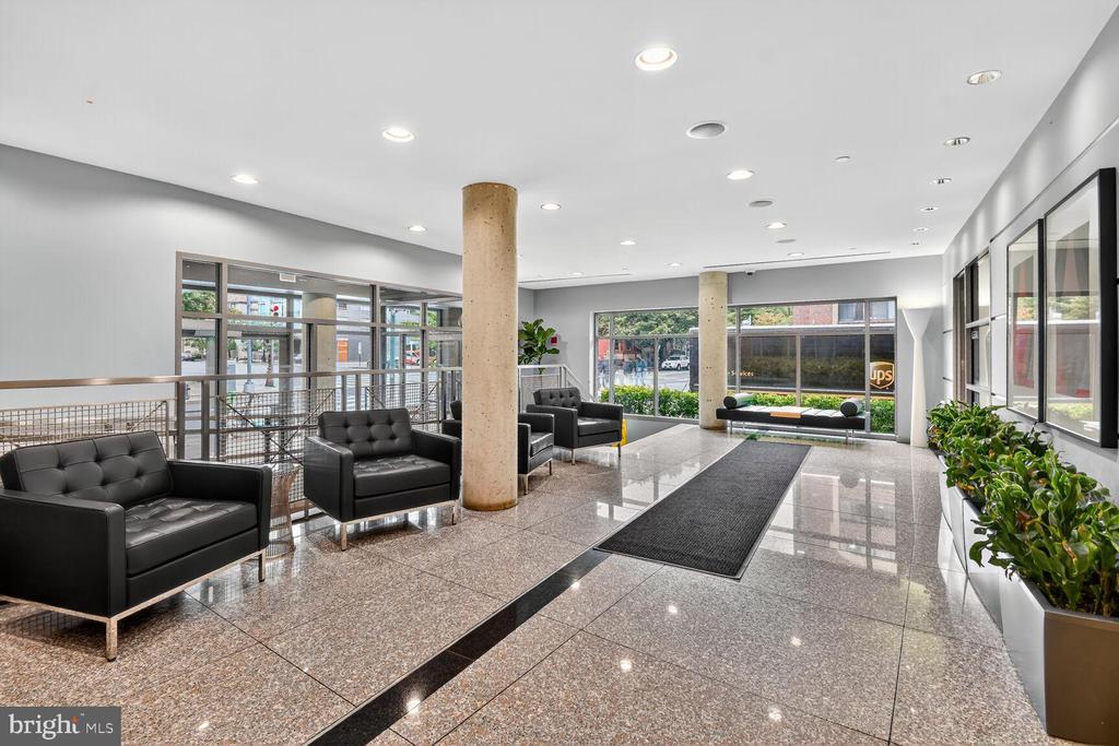 1300 N STREET NW Unit: 214