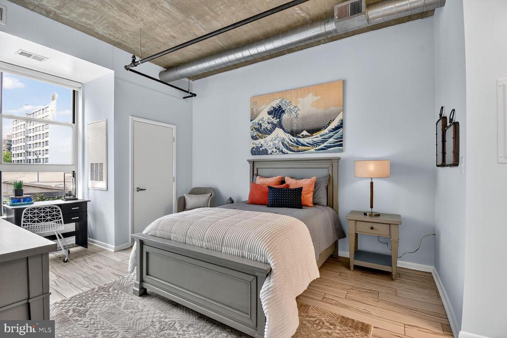 1300 N STREET NW Unit: 214