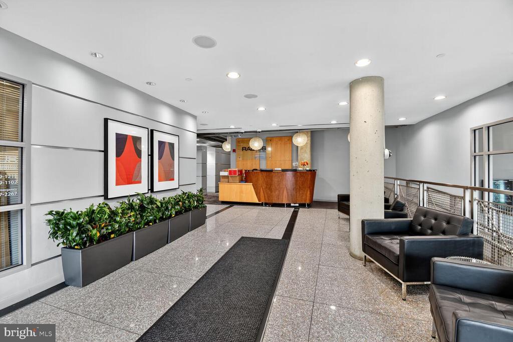 1300 N STREET NW Unit: 214