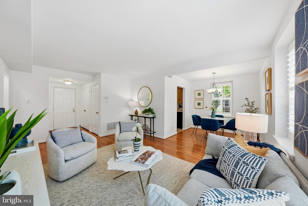 3801 39TH STREET NW Unit: C81