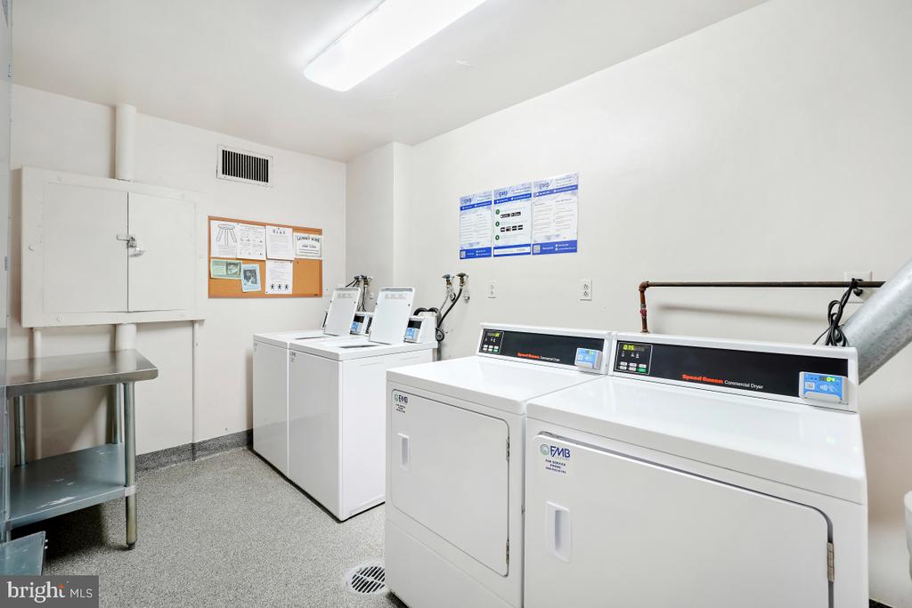 4977 BATTERY LANE Unit: 1-1014