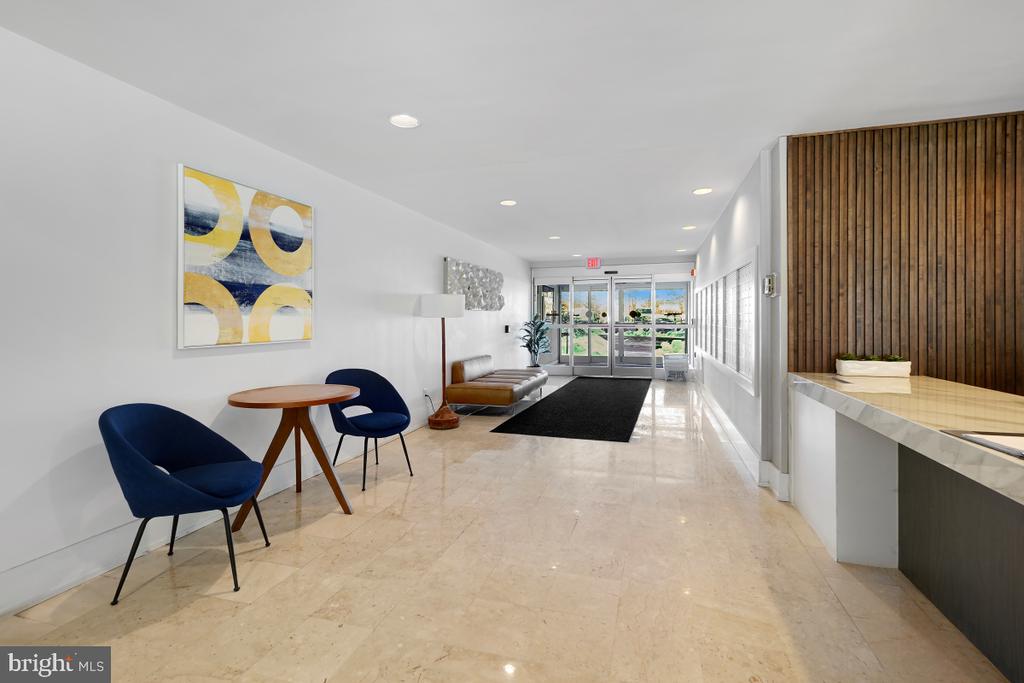 4977 BATTERY LANE Unit: 1-1014