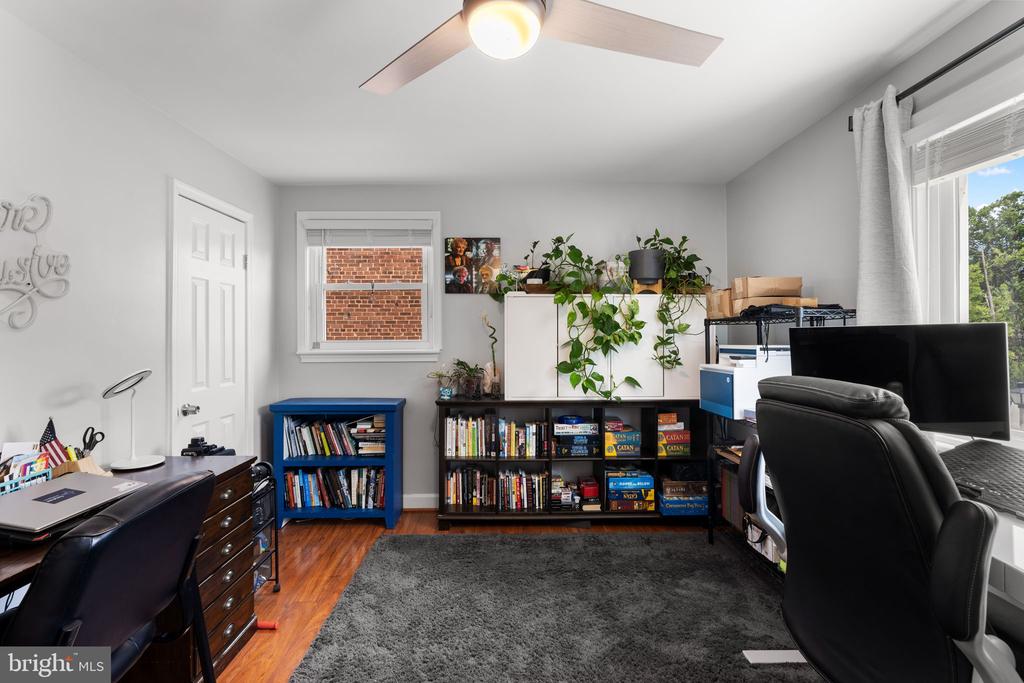 112 LYNHAVEN DRIVE
