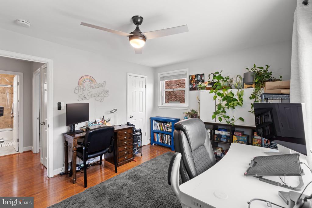 112 LYNHAVEN DRIVE
