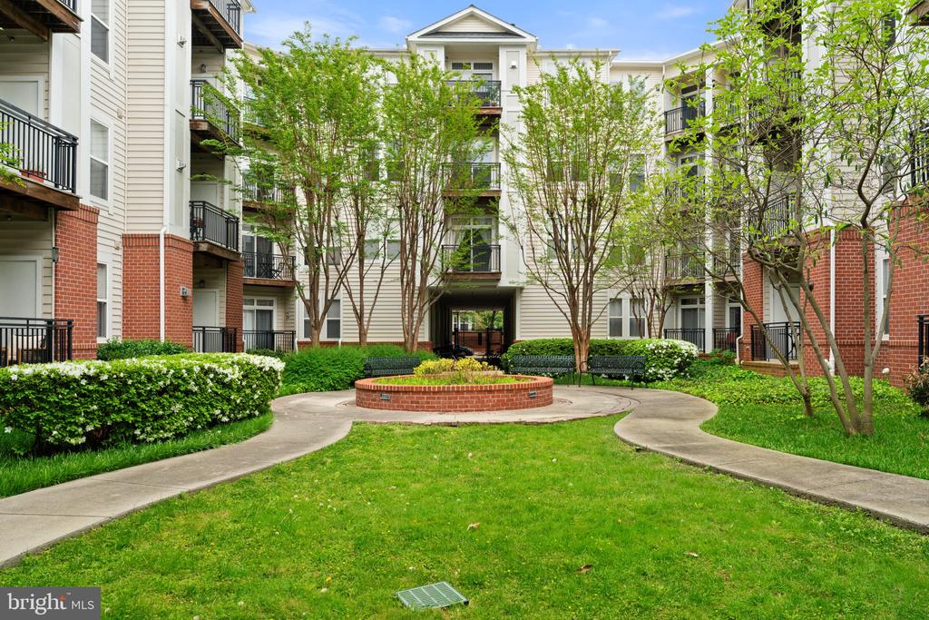 2665 PROSPERITY AVENUE Unit: 314