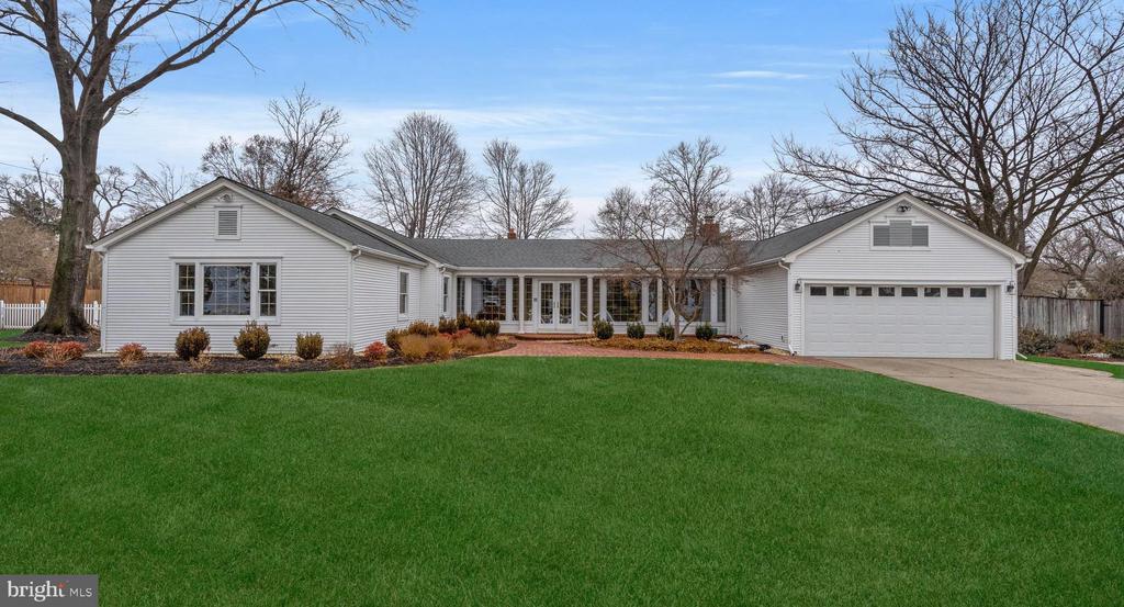 6336 OAK RIDGE DRIVE
