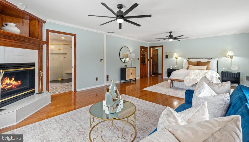 6336 OAK RIDGE DRIVE