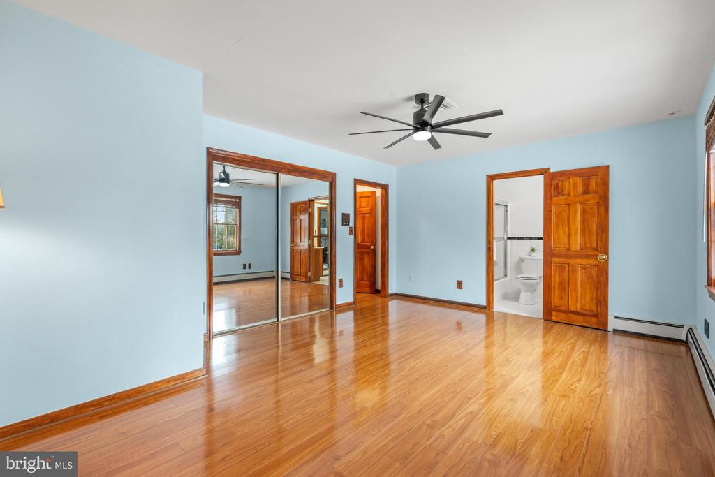 6336 OAK RIDGE DRIVE