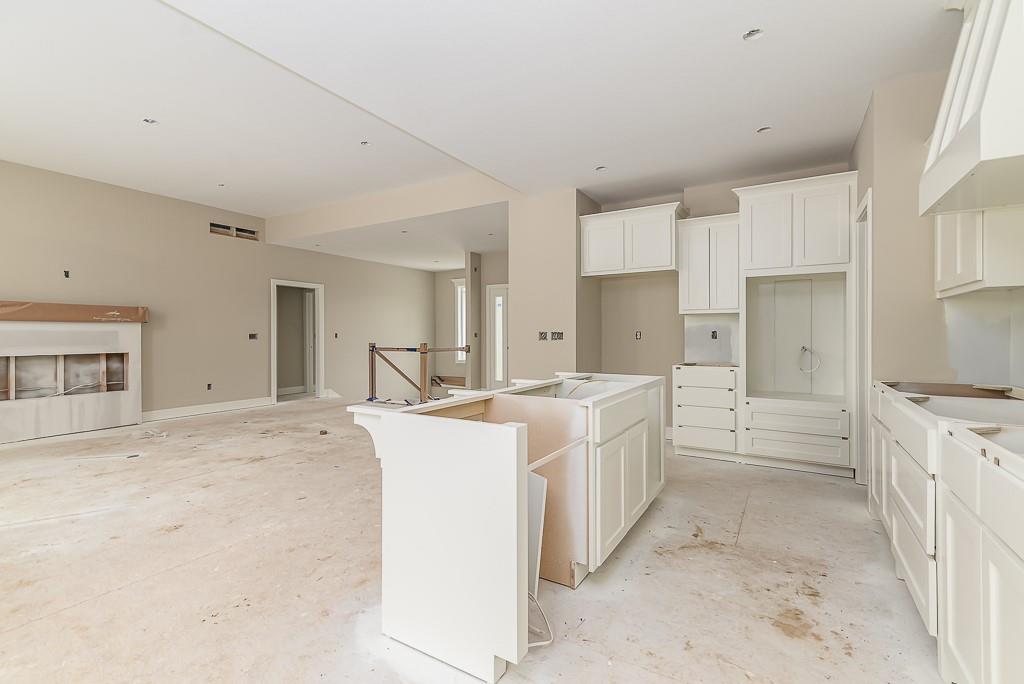 3401 N 129TH Street