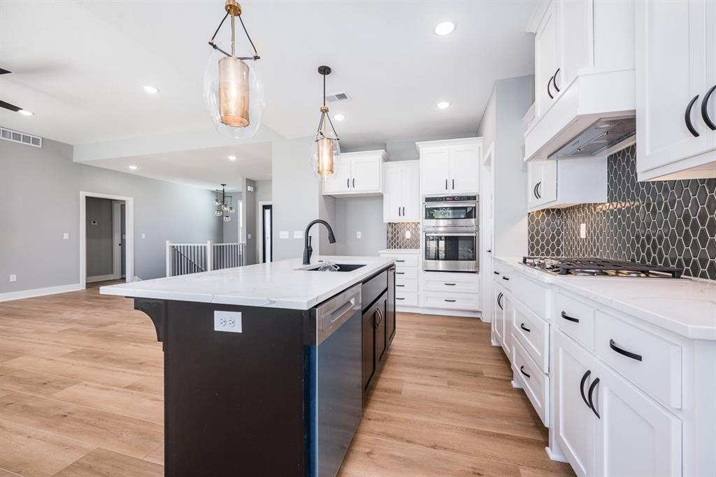 3413 N 129TH Street