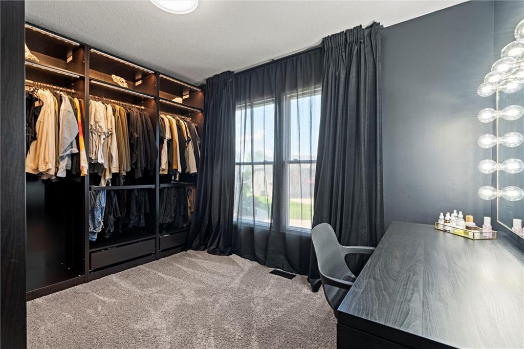 1121 SE Timbercreek Lane