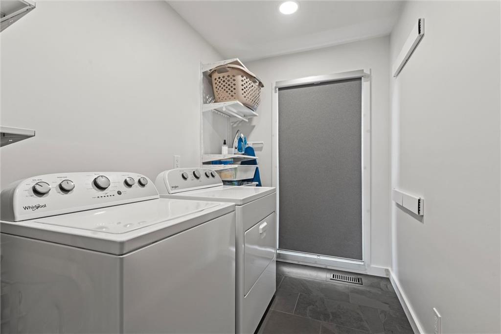 1121 SE Timbercreek Lane