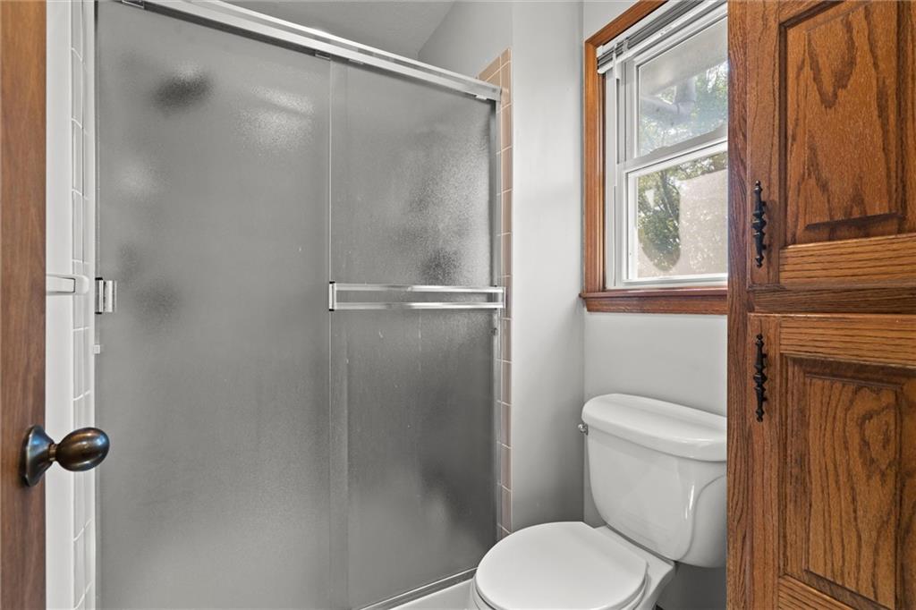 1121 SE Timbercreek Lane