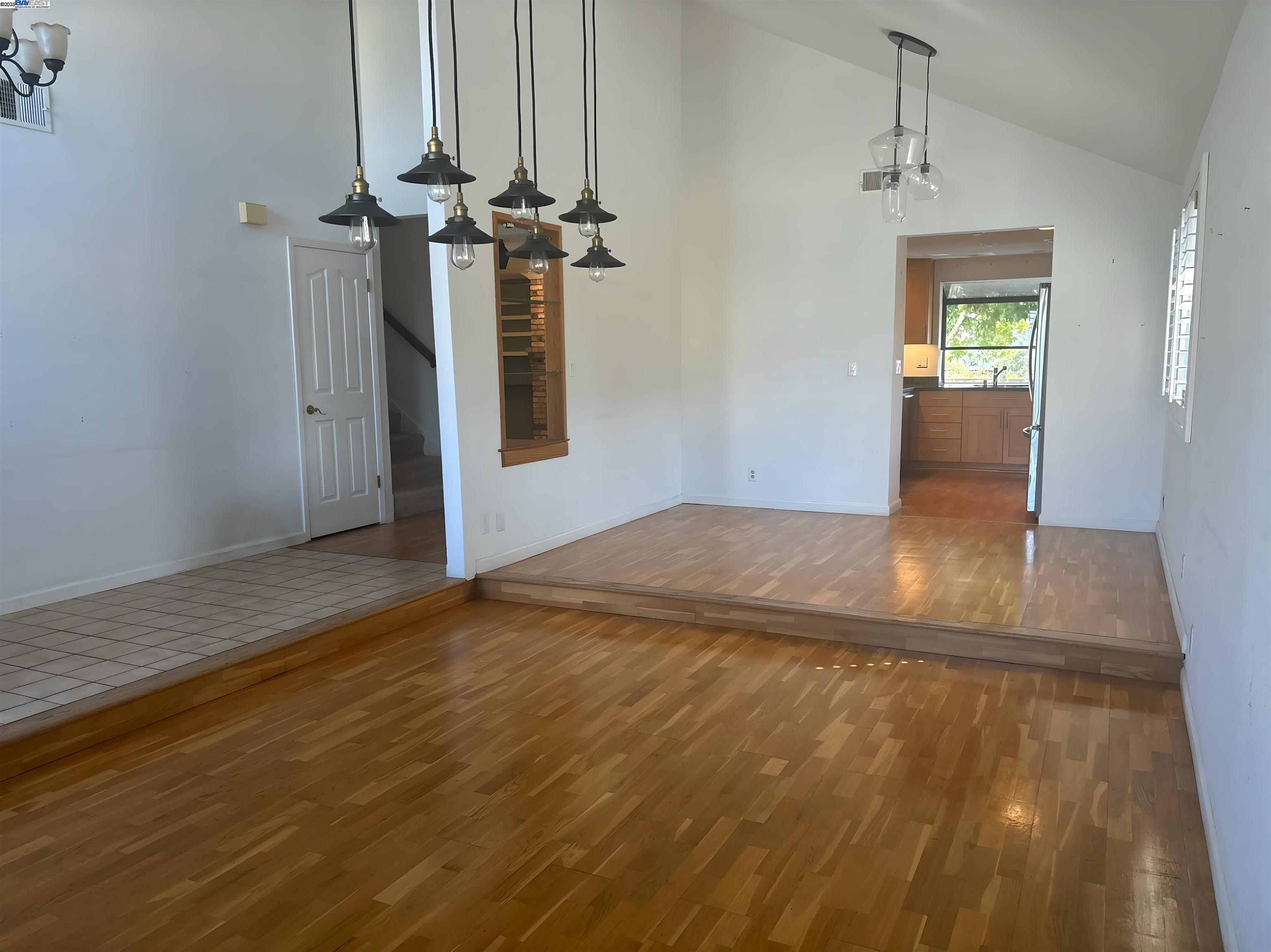 2833 Colony View Pl